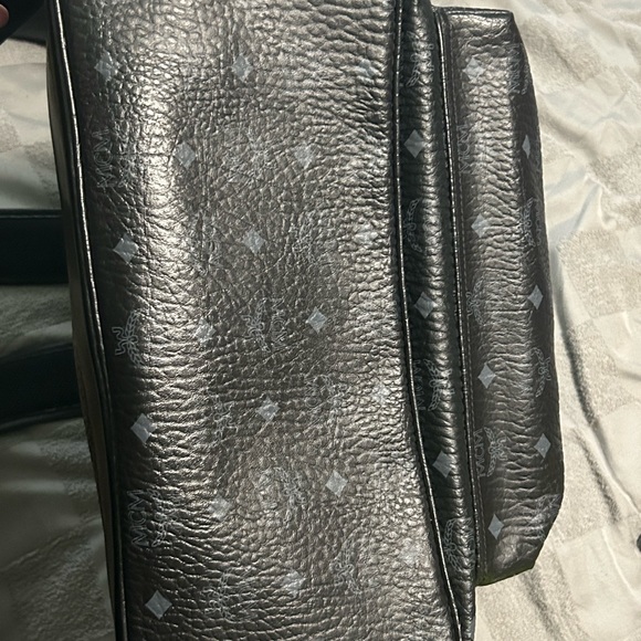 ❌SOLD❌MCM Large Backpack - Picture 4 of 10